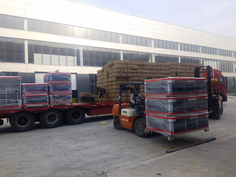 Hebei Shijiazhuang Cabinet Air Conditioning Unit Shipment